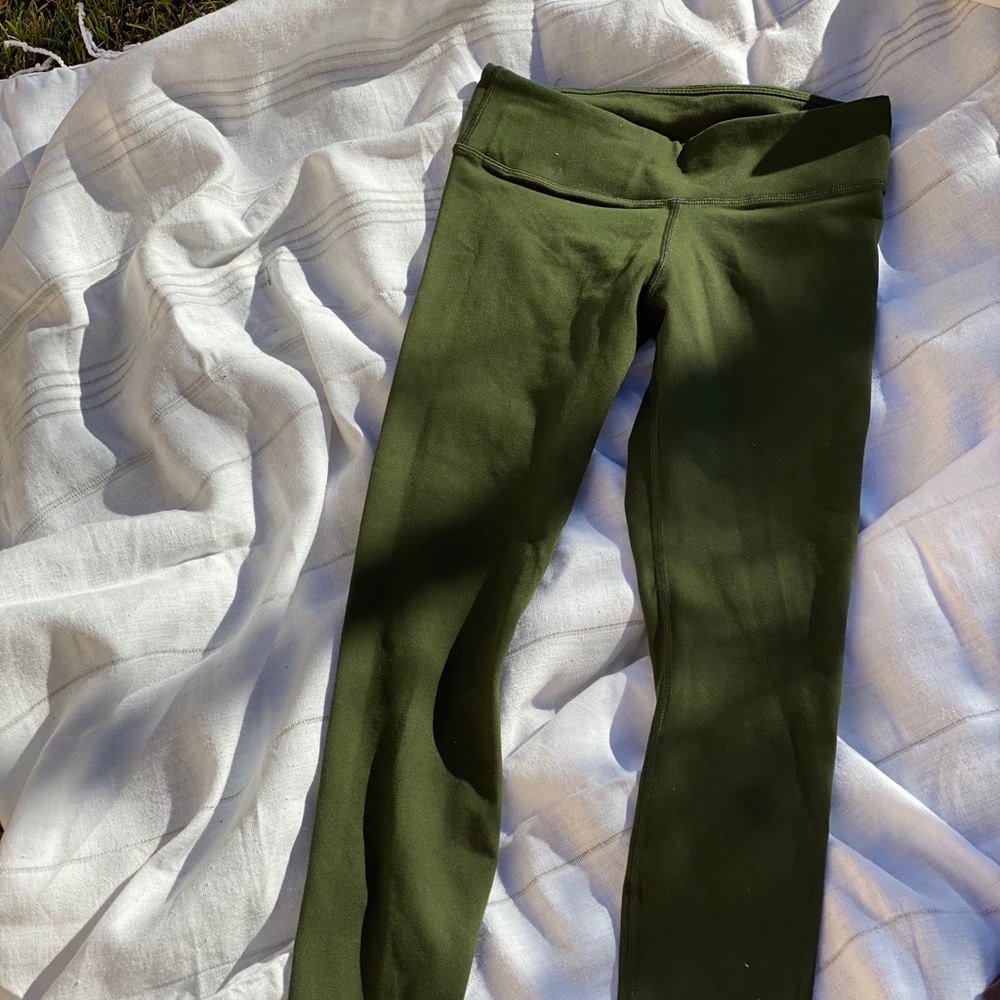 Fabletics Bundle! - image 3